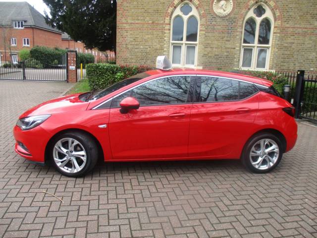 2017 Vauxhall Astra 1.4i 16V SRi 5dr Full Service History