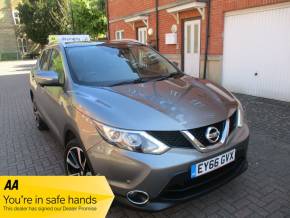 NISSAN QASHQAI 2016 (66) at Mex Cars Sales Isleworth