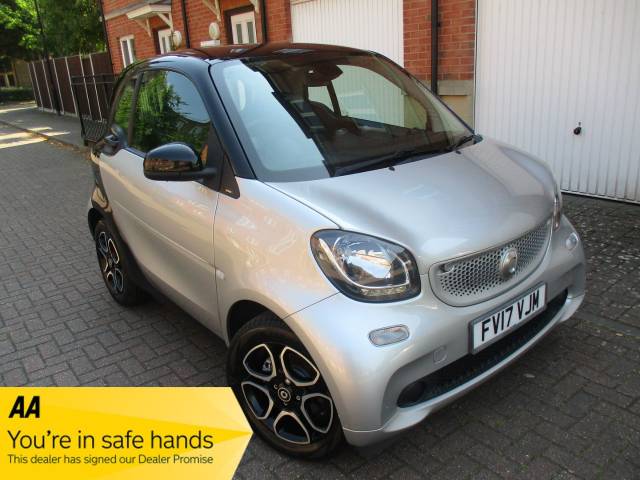 Smart Fortwo Coupe 1.0 Prime Premium 2dr SH NAV Leather Panoramic Roof Coupe Petrol Metallic Silver