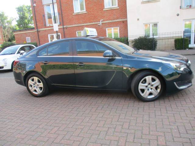 2016 Vauxhall Insignia 1.6 CDTi ecoFLEX Design Nav 5dr [Start Stop]