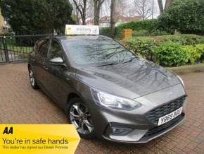 FORD FOCUS at Mex Cars Sales Isleworth