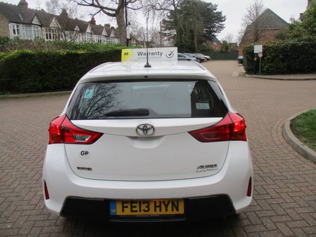 2013 Toyota Auris 1.33 Dual VVTi Icon 5dr Bluetooth Alloys