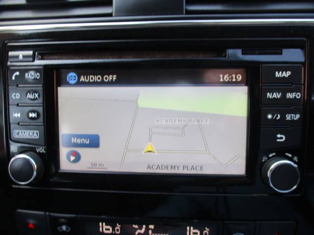 2015 Nissan Pulsar 1.2 DiG-T N-Tec 5dr Sat Nav Rear Camera