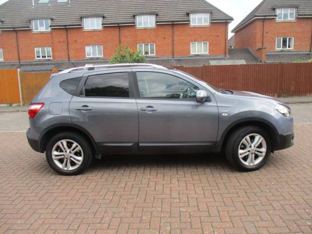 2010 Nissan Qashqai 1.6 N-Tec 5dr SH Satnav Bluetooth Panoramic Roof