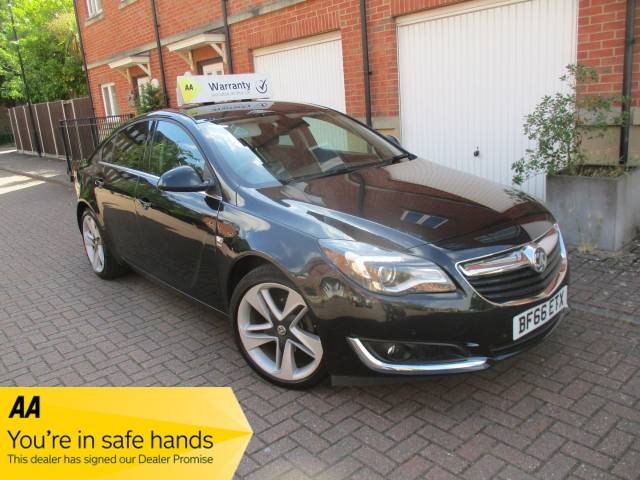 Vauxhall Insignia 1.4T SRi Nav 5dr [Start Stop] Hatchback Petrol Metallic Black